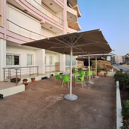 Horizon 6 Sarandë